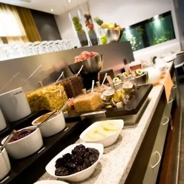 Savhotel Fiera Bologne